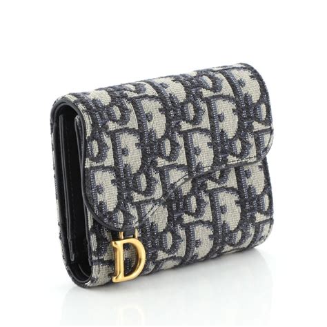 dior wallet kuwait price